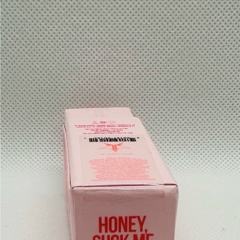 Jeffree Star Cosmetics Velvet Trap Lipstick Honey Suck Me NIB Coral Orange